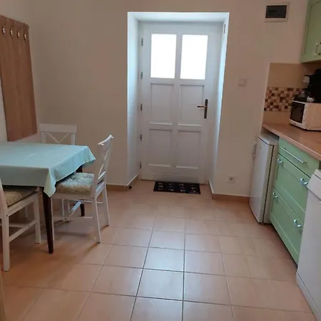 Szent Bernat Vendeghaz Appartamento *