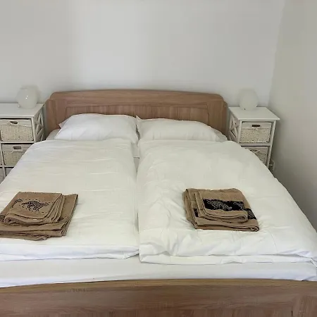 Szent Bernat Vendeghaz *